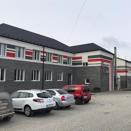 Good Rest Hostel Chemerivtsi Luaran gambar